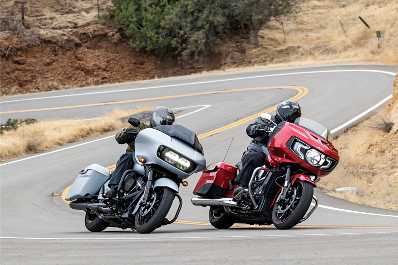 2020 Harley Road Glide vs Indian Challenger Comparison Test Rider