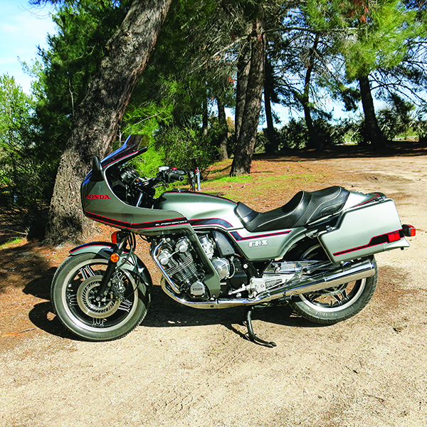 Super Six: A Honda CBX 1000 from France