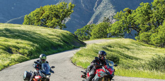 2020 BMW F 900 XR vs. Yamaha Tracer 900 Comparison Test