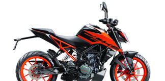 2020 KTM 200 Duke First Look Review