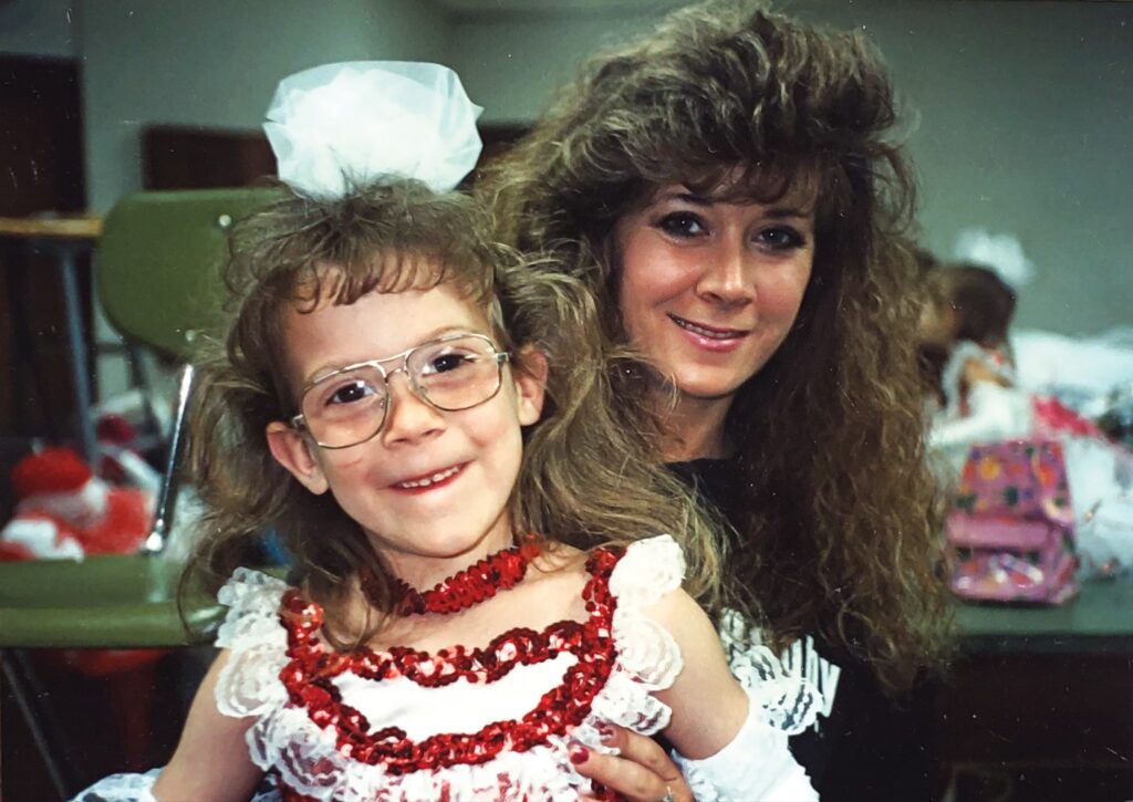Nichole Cheza Mees and her mom