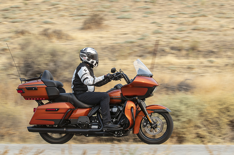 2020 Harley-Davidson Road Glide Limited Seat Height