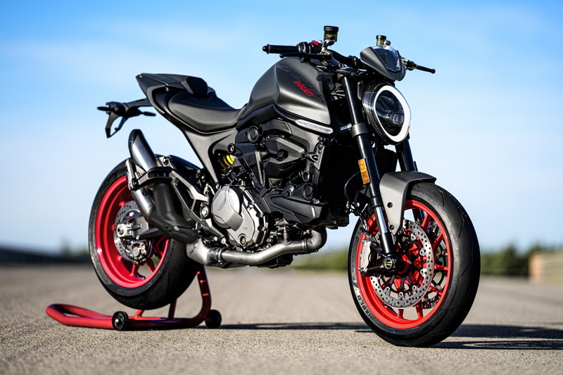 2021 ducati monster