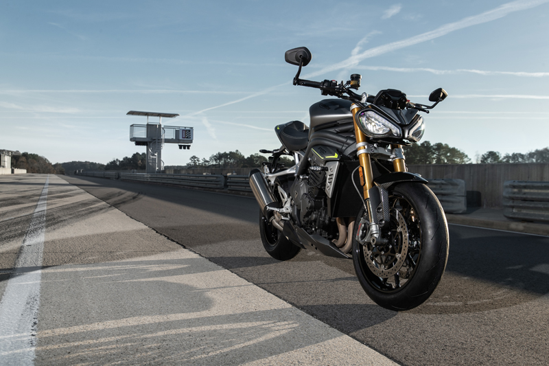 2021 Triumph Speed Triple 1200 RS First Look Review