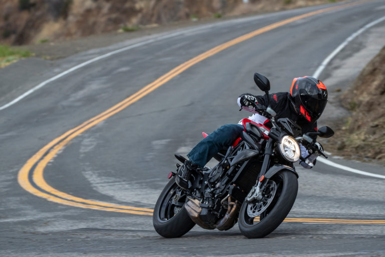 2020 MV Agusta Brutale 800 Rosso | Road Test Review | Rider Magazine