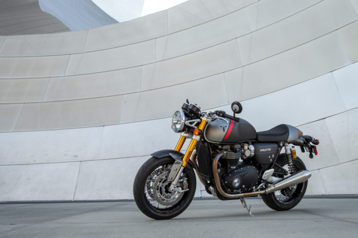 triumph thruxton rs