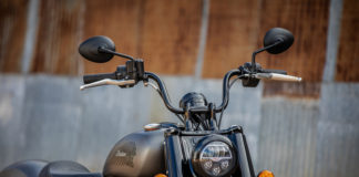 2022 Indian Chief Bobber Dark Horse