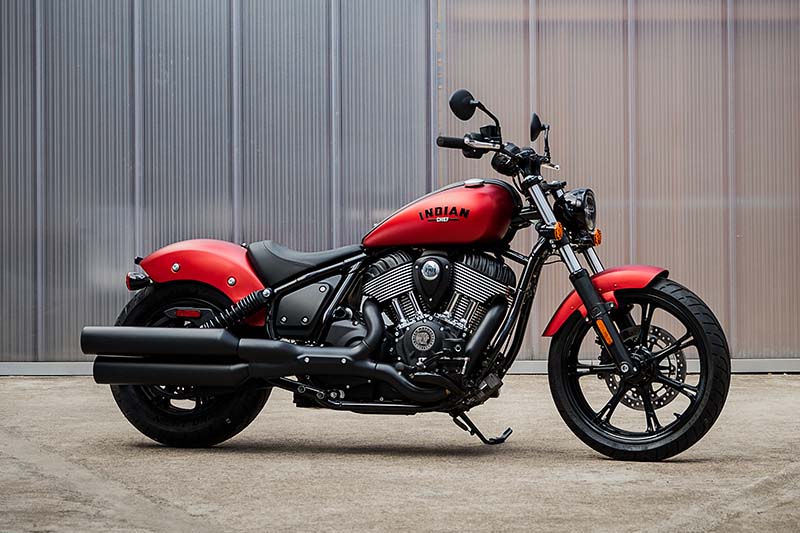 2022 Indian Chief in Ruby Smoke