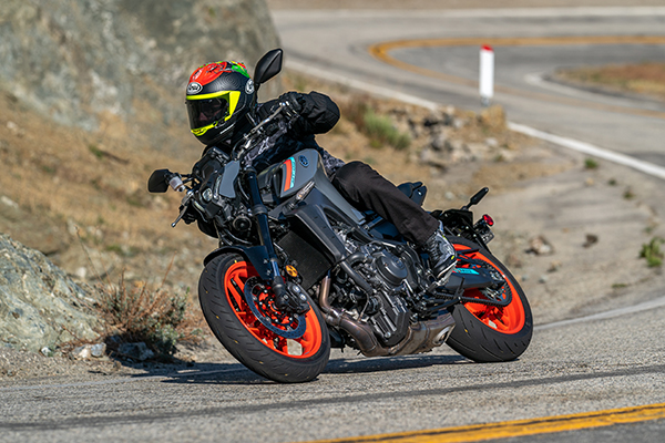 2021-Yamaha-MT-09-First-Ride-Review-Lead