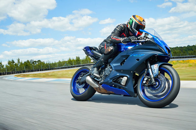 2022 Yamaha YZF-R7 | First Ride Review | Rider Magazine