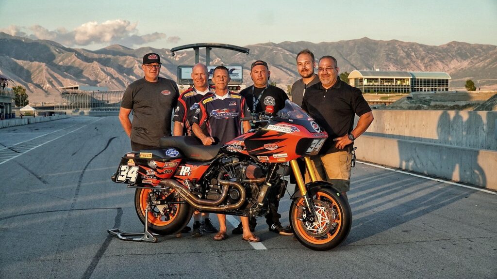 Barnes Wins Inaugural Bagger Racing League Fixture on H-D Road Glide