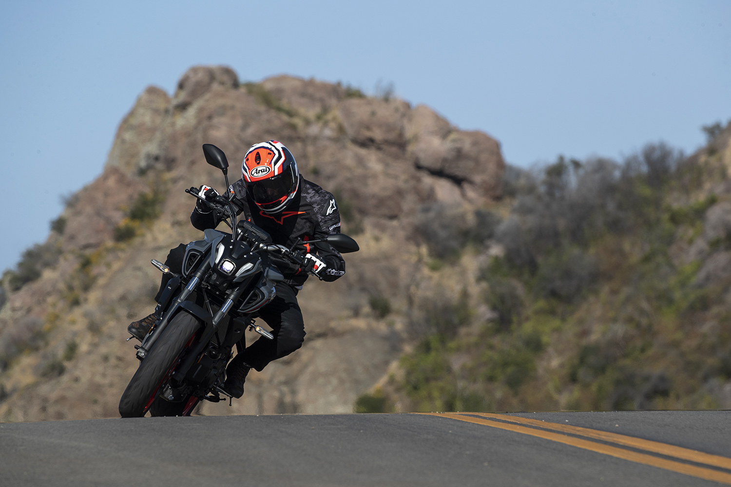 Testing the 2021 Yamaha MT-07 : I traded my 2006 Sportster !