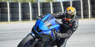 2022 Yamaha YZF-R7 video review