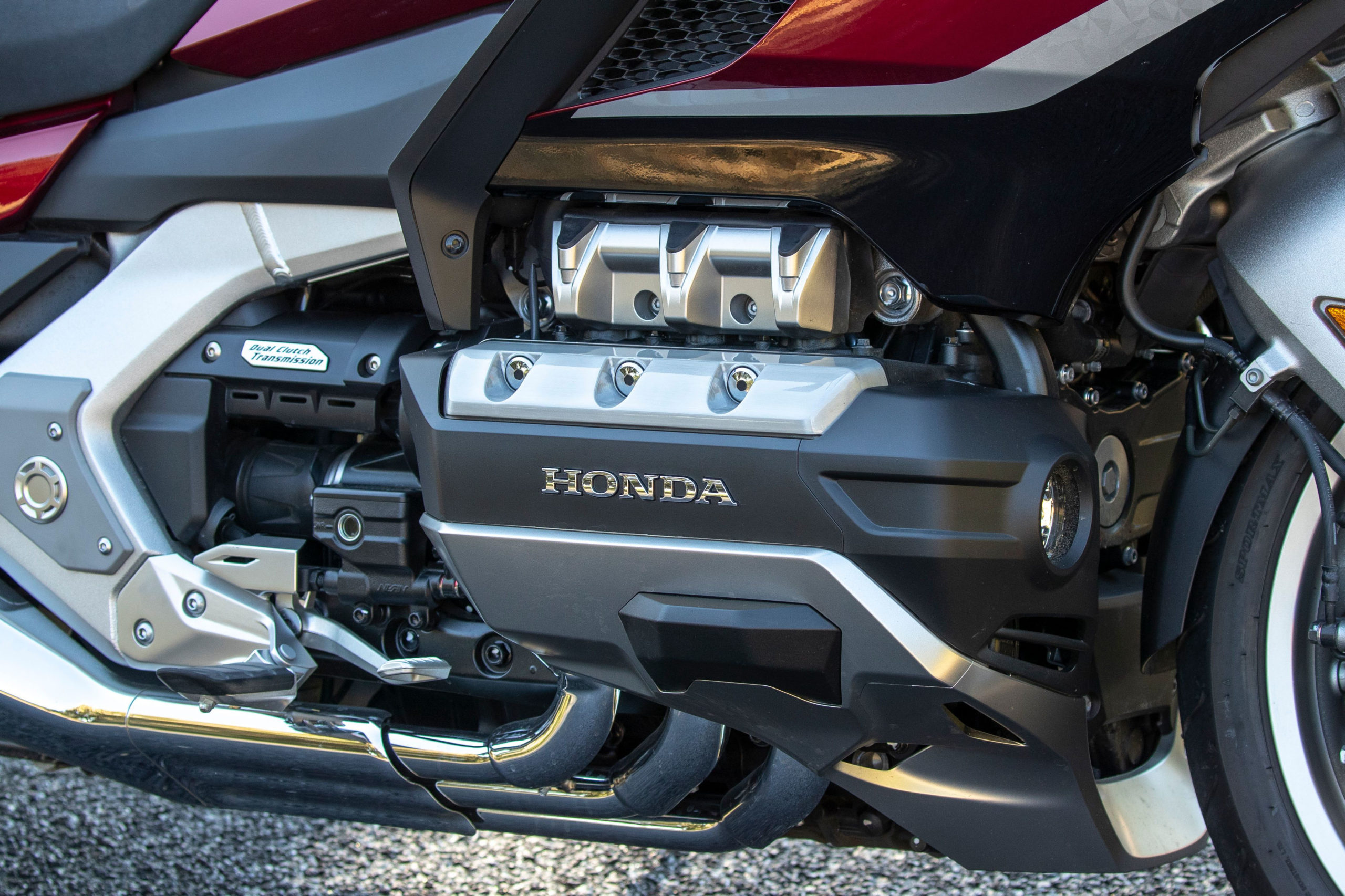 21 Honda Gold Wing Tour Dct Road Test Review Rider Magazine