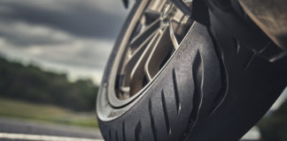 Battlax Sport Touring Tires