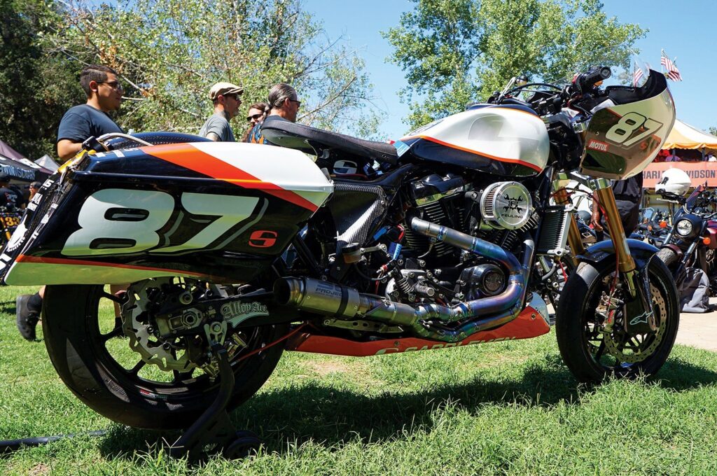 Saddlemen's King Of The Baggers Harley at Born Free 12