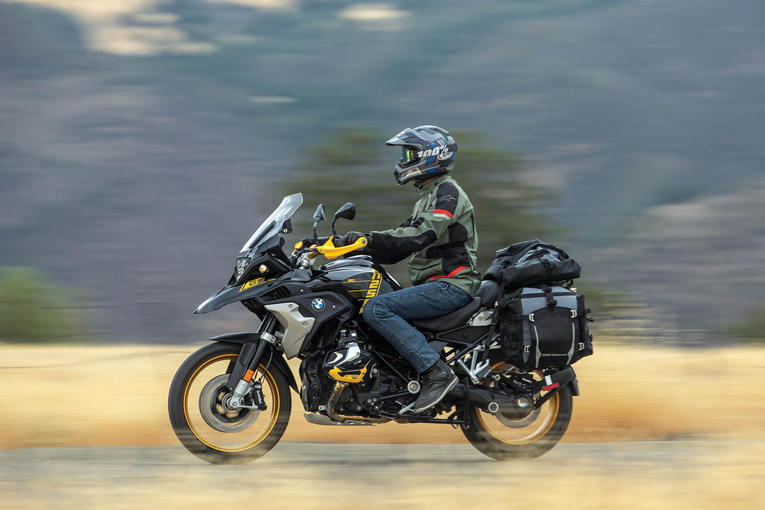 Bmw r 1250 gs on road price hot sale