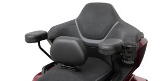 Big Bike Parts Quick Detachable Smart Mount Backrest and Deluxe Passenger Armrest System