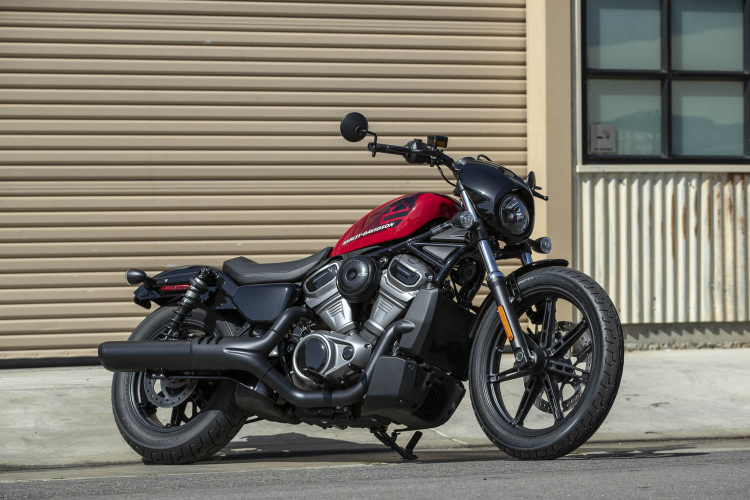 2023 Harley-Davidson® Nightster™ Redline Red