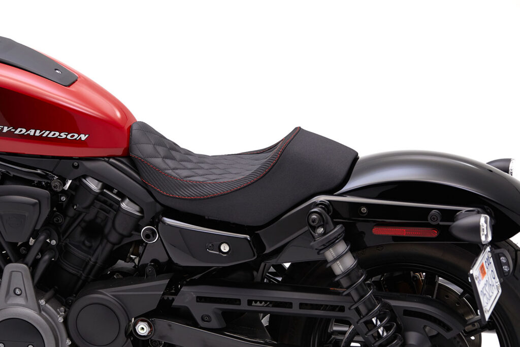 Corbin Hollywood Solo saddle, close style