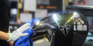 2023 Triumph Chrome Line