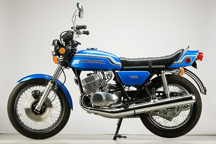 Supercharged and Turbocharged Motorcycles - 1972 Kawasaki H2 Mach IV