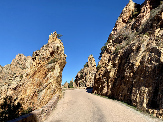 IMTBike Sardinijos ir Korsikos motociklų kelionių apžvalga