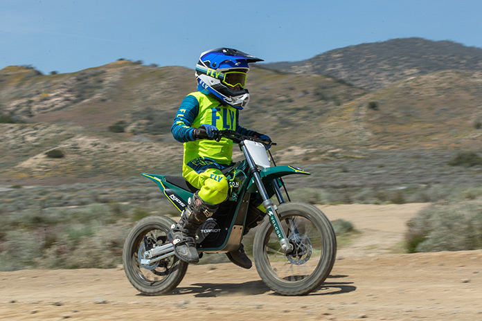 Volcon Kids Moto Two Dirtbike elettrica |  Recensione del primo giro