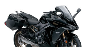 2024 Suzuki GSX-S1000GT+ Glass Sparkle Black