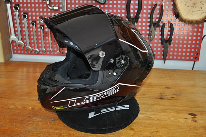 LS2 Thunder Carbon Motorcycle Racing Helmet