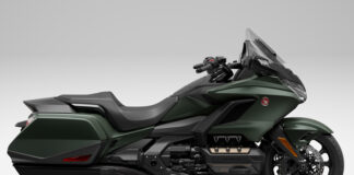 2024 Honda Gold Wing Matte Armor Green Metallic