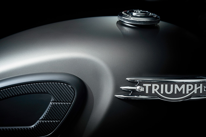 2024 Triumph Stealth Edition Bonneville T120 Black