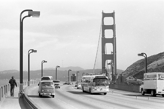 Two-Up on a 1971 Triumph Daytona T100R Golden Gate Bridge