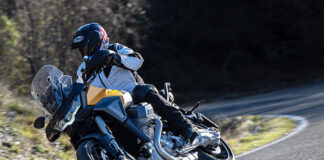 2024 Moto Guzzi Stelvio