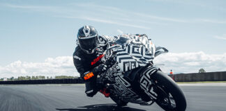 2025 KTM 990 RC R Prototype