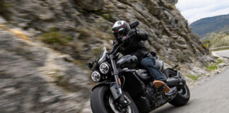 2024 Triumph Rocket 3 Storm GT