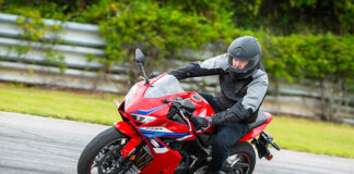 2024 Honda CB650R CBR650R E-Clutch Review