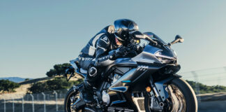 2025 CFMOTO 675SS 2025 CFMOTO Motorcycles