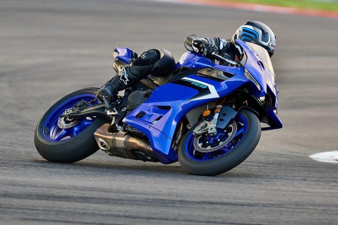 2025 Yamaha YZF-R9 Preview 