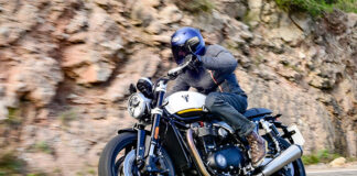 2025 Triumph Speed Twin 1200 action left