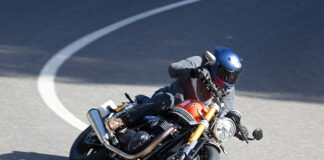 2025 Triumph Speed Twin 1200 RS action right side
