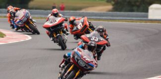 King Of The Baggers Race Action