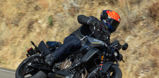 2025 Husqvarna Vitpilen 801 review action