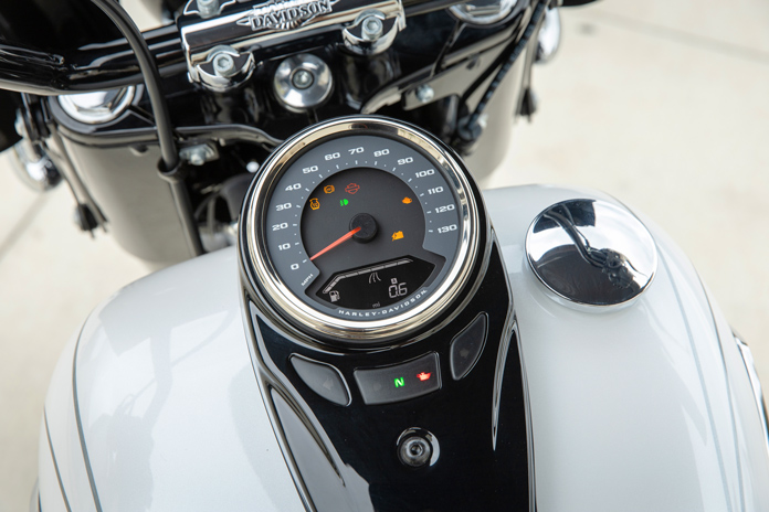 2025 Harley-Davidson Softails Review Harley-Davidson Heritage Classic