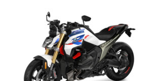 2026 BMW R 1300 R