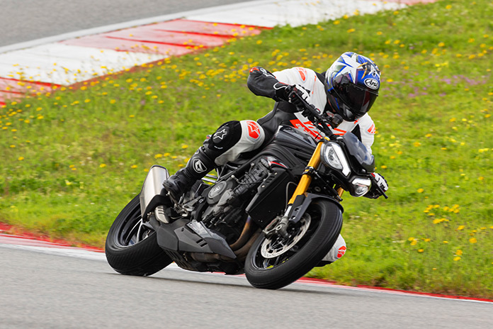 2025 Triumph Speed Triple 1200 RS Review track action