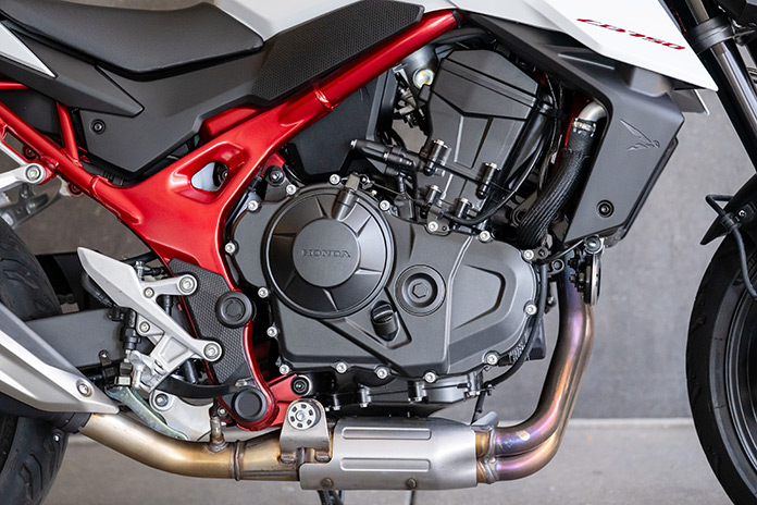 2025 Honda Hornet CB750 CB1000 SP review
