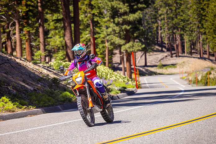 2025 KTM 390 Enduro R review