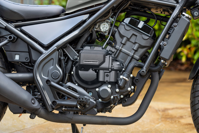 2026 Honda Rebel 300 E-Clutch