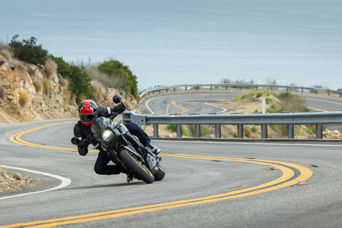 2026 Suzuki GSX-8TT Review 2026 Suzuki GSX-8TT Review